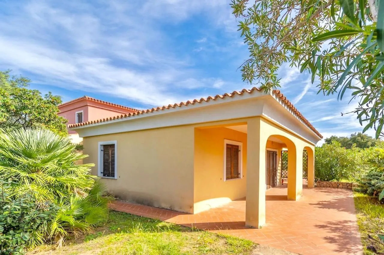 Iss Travel, Apartments In Via Torino - 800 M From La Cinta Beach location